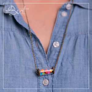 Collar Vintage Tubo Horizontal Estrellas