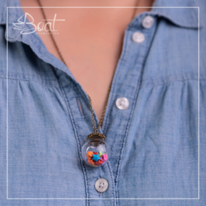 Collar Vintage Globo Estrellas